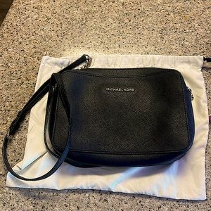 NWOT Michael Kors Black Crossbody Purse